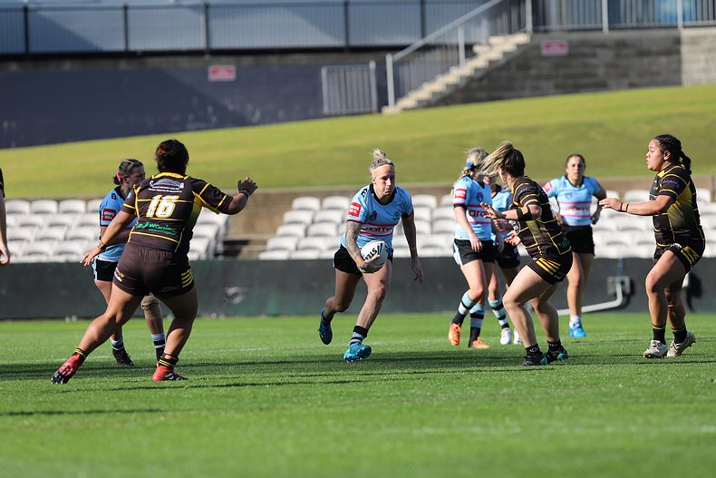 HNWP Semi Final Sharks v Mounties