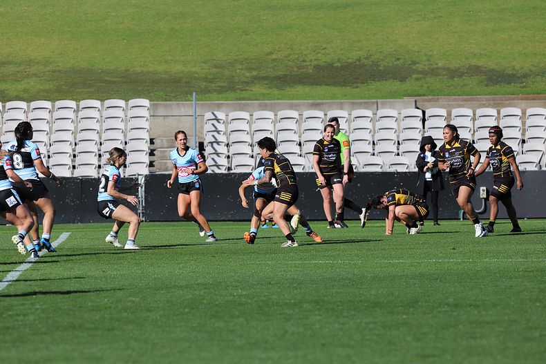 HNWP Semi Final Sharks v Mounties