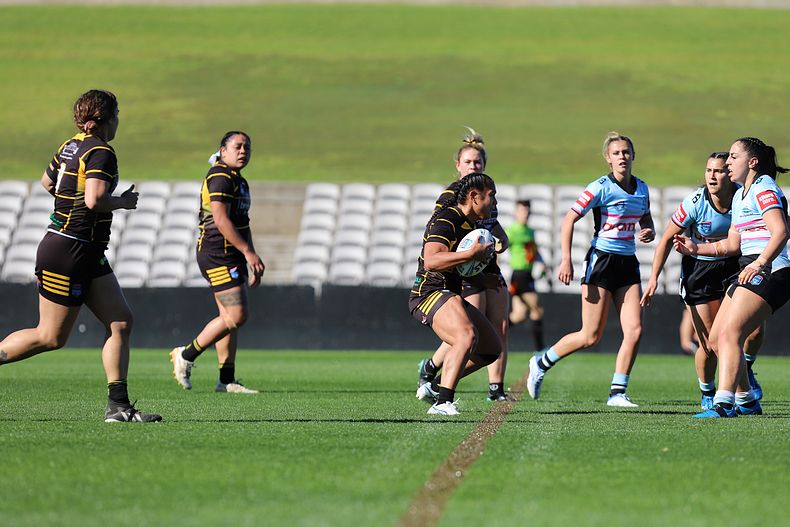 HNWP Semi Final Sharks v Mounties