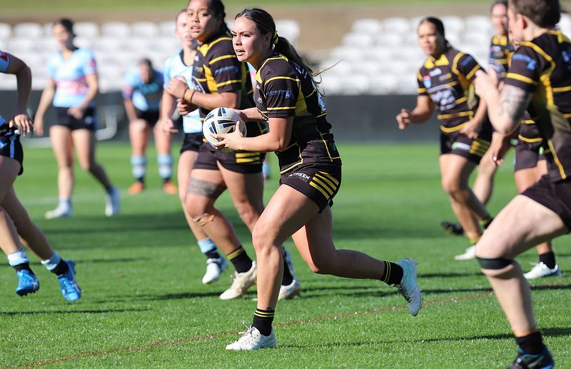 HNWP Semi Final Sharks v Mounties