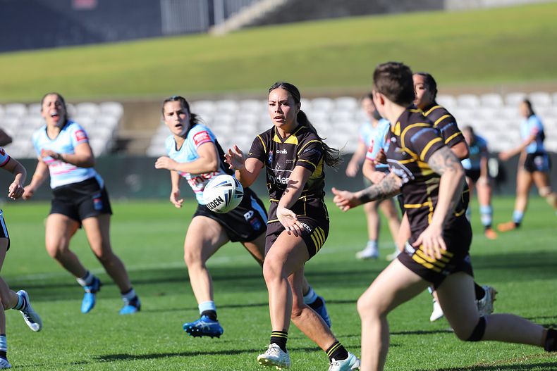 HNWP Semi Final Sharks v Mounties