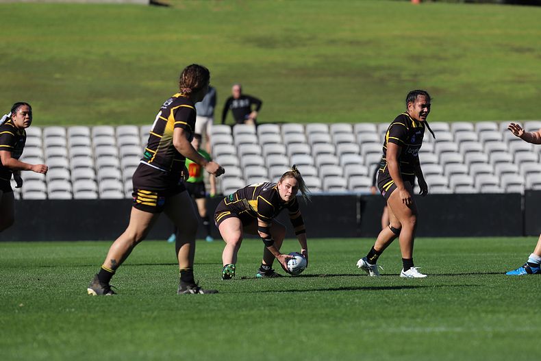 HNWP Semi Final Sharks v Mounties