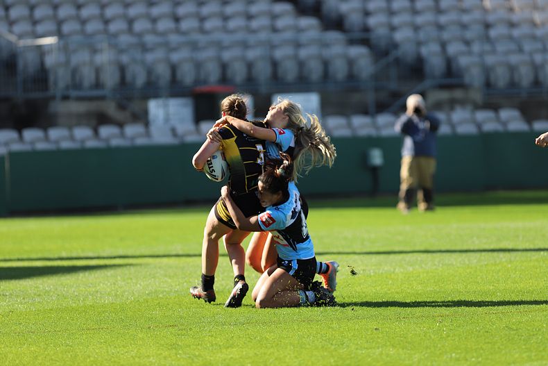 HNWP Semi Final Sharks v Mounties