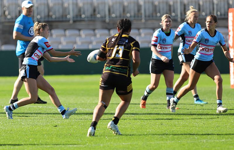 HNWP Semi Final Sharks v Mounties