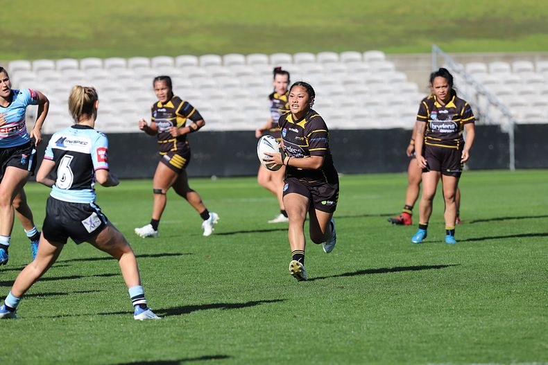 HNWP Semi Final Sharks v Mounties