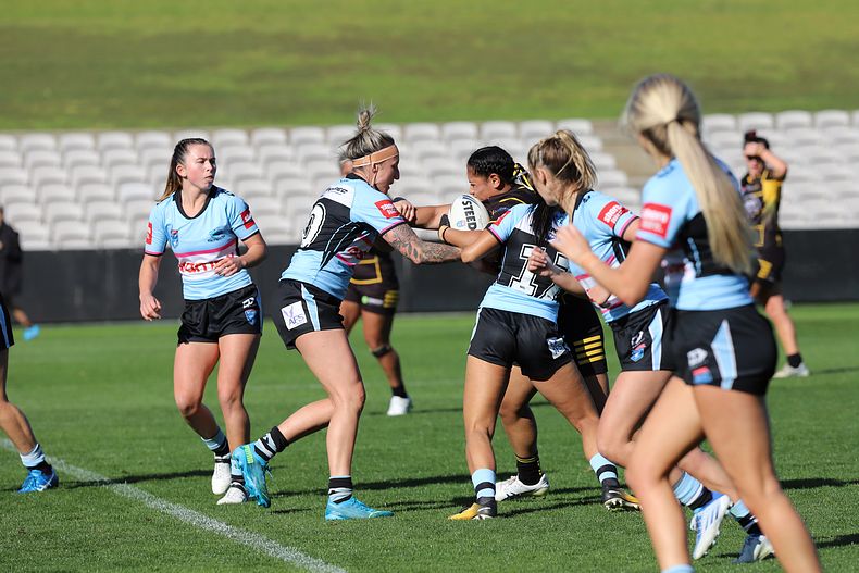 HNWP Semi Final Sharks v Mounties