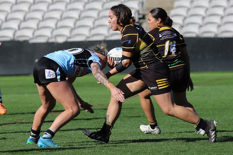 HNWP Semi Final Sharks v Mounties