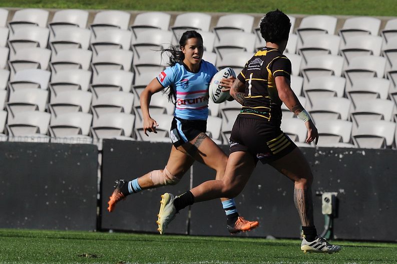 HNWP Semi Final Sharks v Mounties
