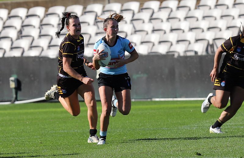 HNWP Semi Final Sharks v Mounties