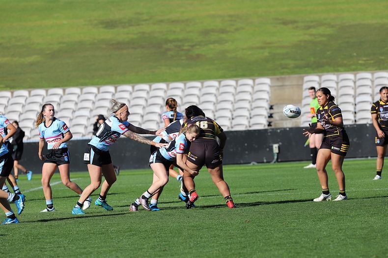 HNWP Semi Final Sharks v Mounties