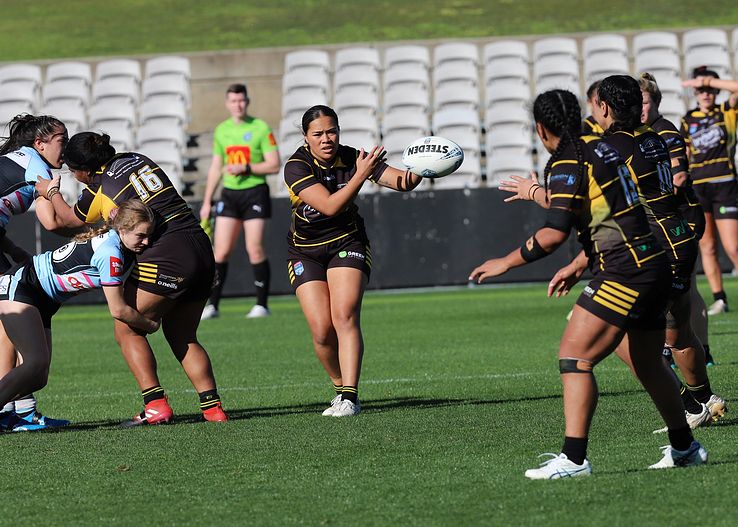 HNWP Semi Final Sharks v Mounties