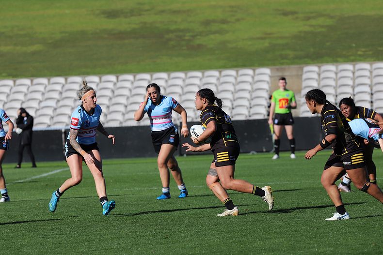 HNWP Semi Final Sharks v Mounties