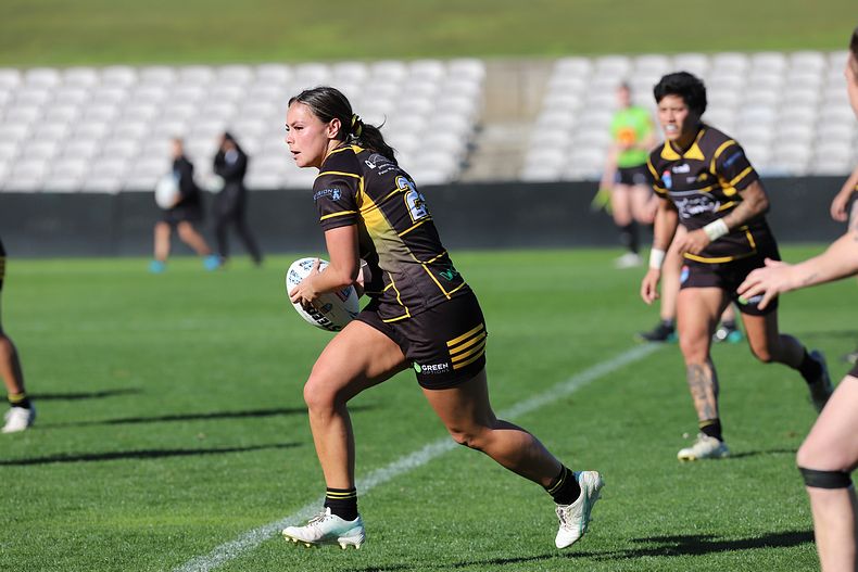 HNWP Semi Final Sharks v Mounties