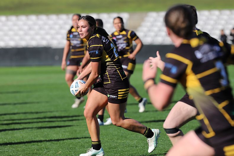 HNWP Semi Final Sharks v Mounties