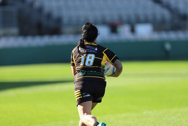 HNWP Semi Final Sharks v Mounties