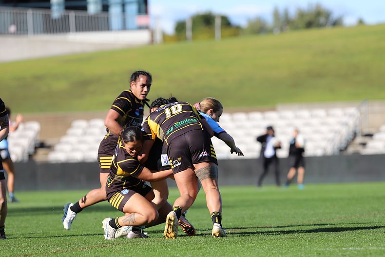 HNWP Semi Final Sharks v Mounties