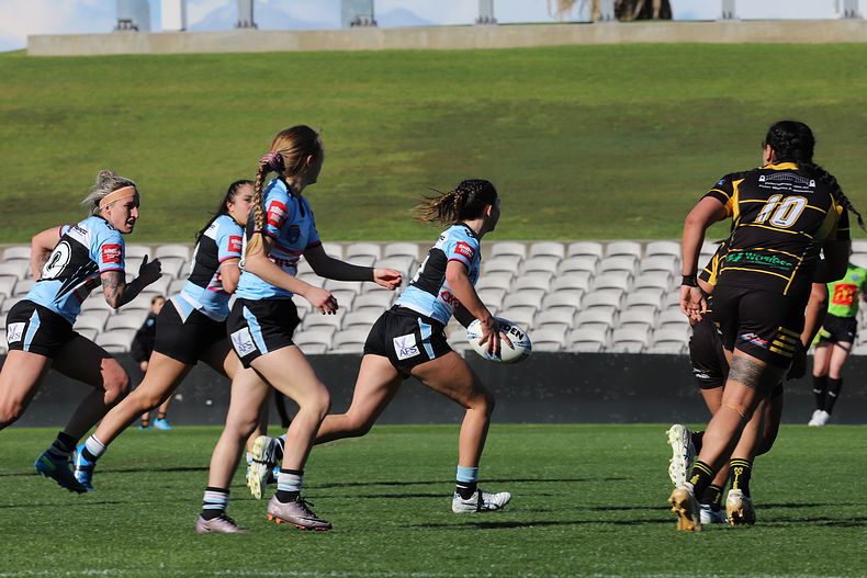 HNWP Semi Final Sharks v Mounties