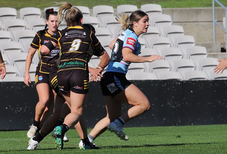 HNWP Semi Final Sharks v Mounties