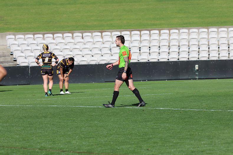 HNWP Semi Final Sharks v Mounties