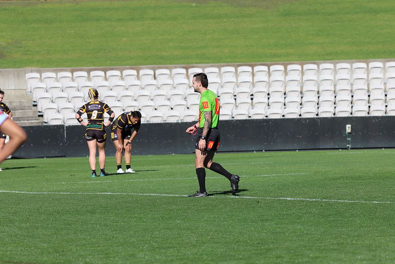 HNWP Semi Final Sharks v Mounties