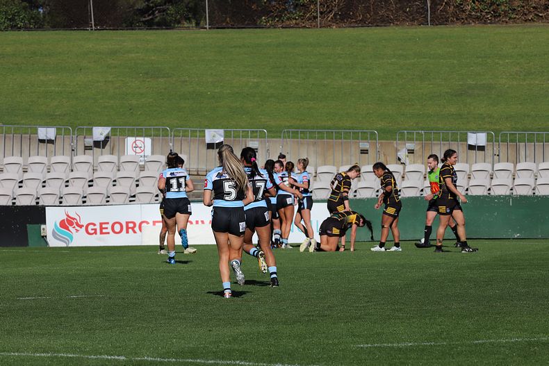 HNWP Semi Final Sharks v Mounties