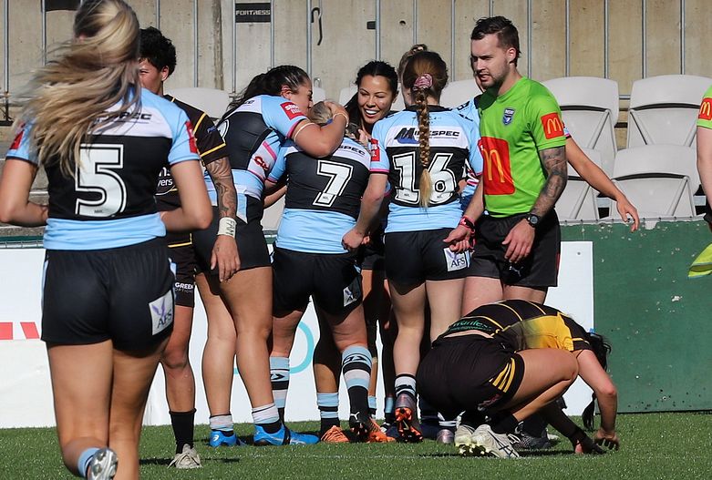 HNWP Semi Final Sharks v Mounties