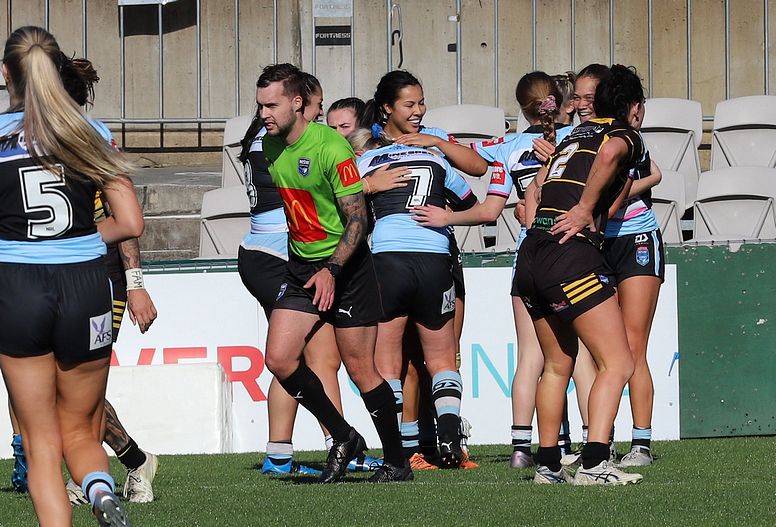 HNWP Semi Final Sharks v Mounties