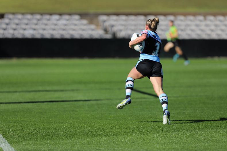 HNWP Semi Final Sharks v Mounties