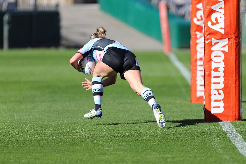 HNWP Semi Final Sharks v Mounties