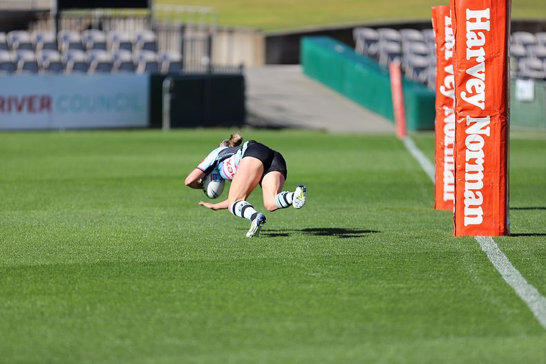 HNWP Semi Final Sharks v Mounties