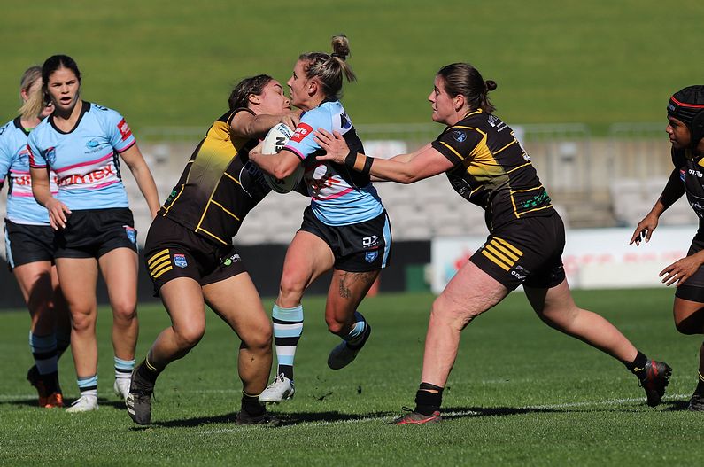HNWP Semi Final Sharks v Mounties