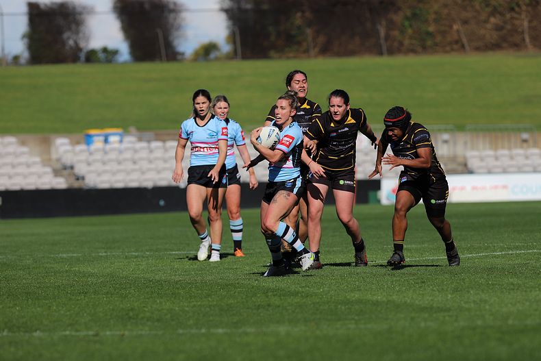 HNWP Semi Final Sharks v Mounties