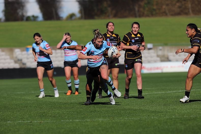 HNWP Semi Final Sharks v Mounties