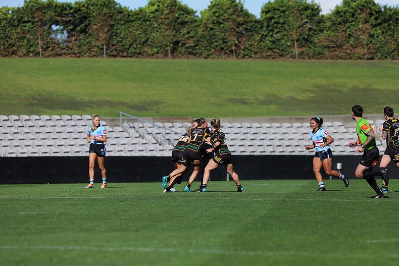 HNWP Semi Final Sharks v Mounties
