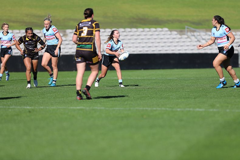 HNWP Semi Final Sharks v Mounties