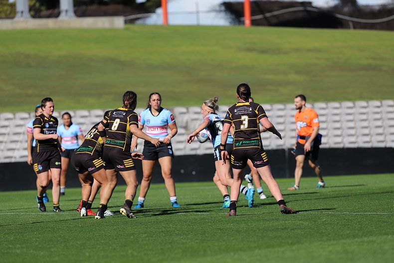 HNWP Semi Final Sharks v Mounties