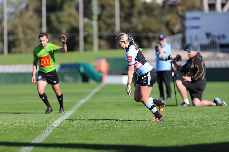 HNWP Semi Final Sharks v Mounties