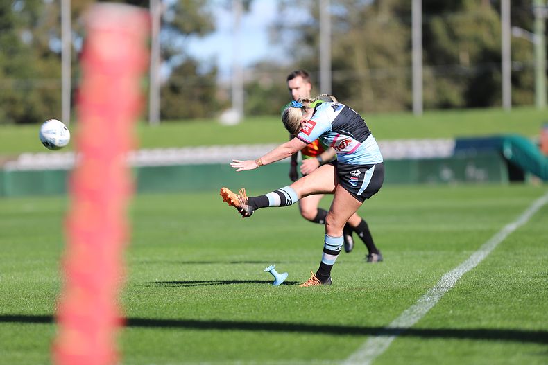 HNWP Semi Final Sharks v Mounties