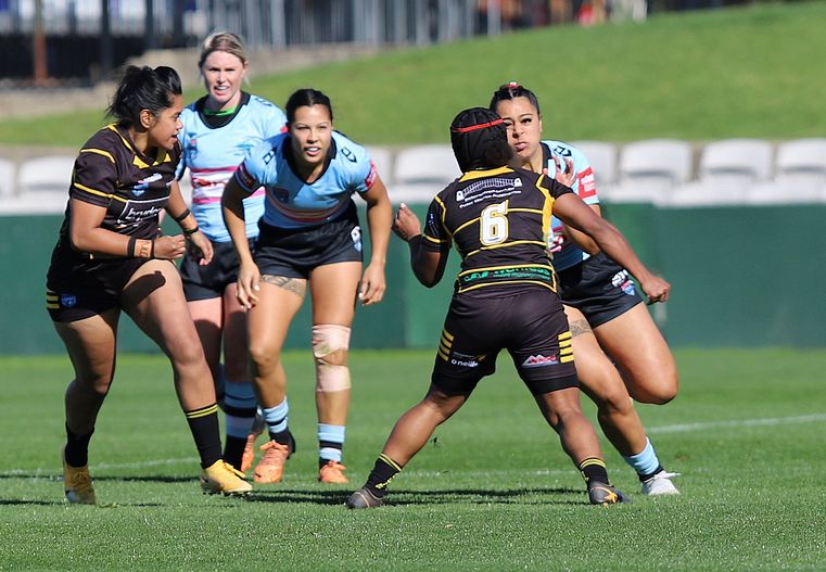 HNWP Semi Final Sharks v Mounties