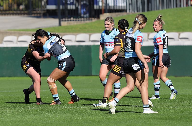 HNWP Semi Final Sharks v Mounties