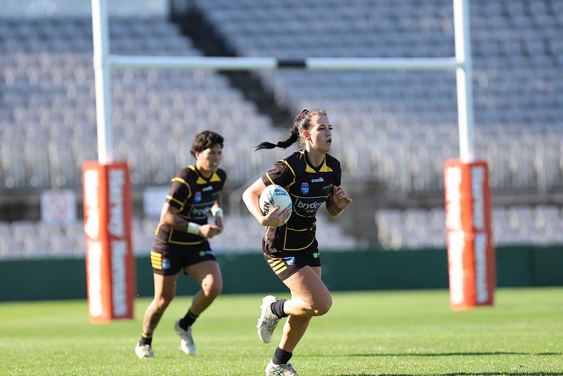 HNWP Semi Final Sharks v Mounties