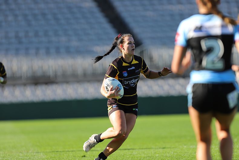 HNWP Semi Final Sharks v Mounties