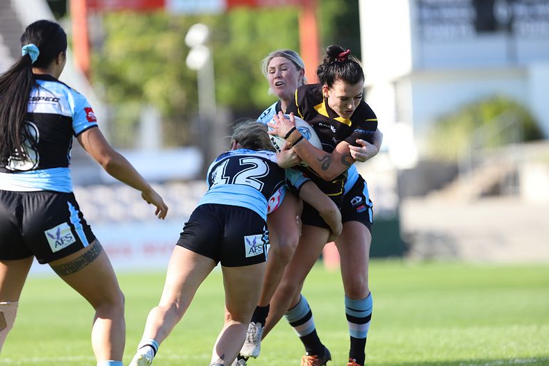HNWP Semi Final Sharks v Mounties