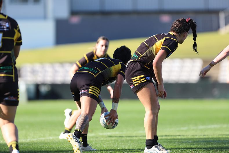 HNWP Semi Final Sharks v Mounties