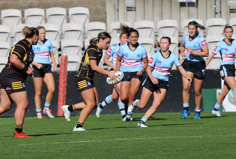 HNWP Semi Final Sharks v Mounties
