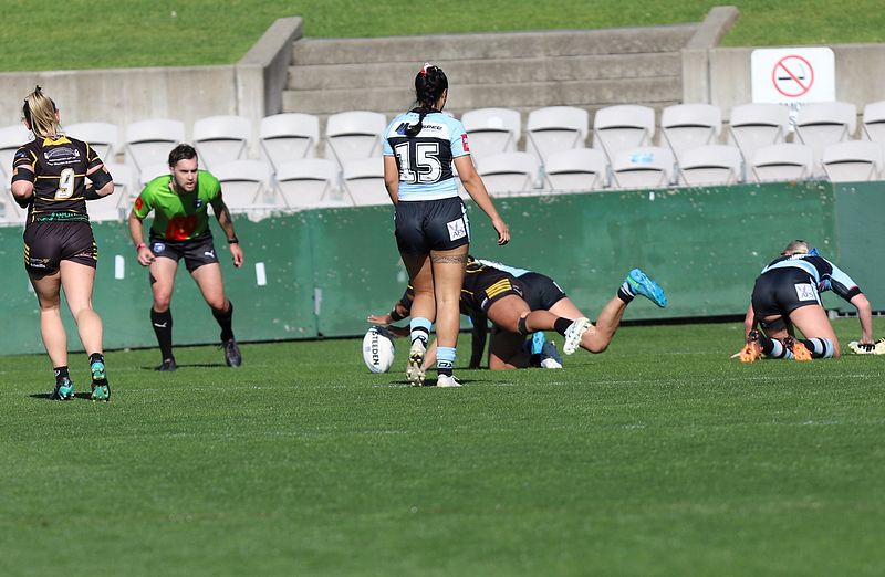 HNWP Semi Final Sharks v Mounties