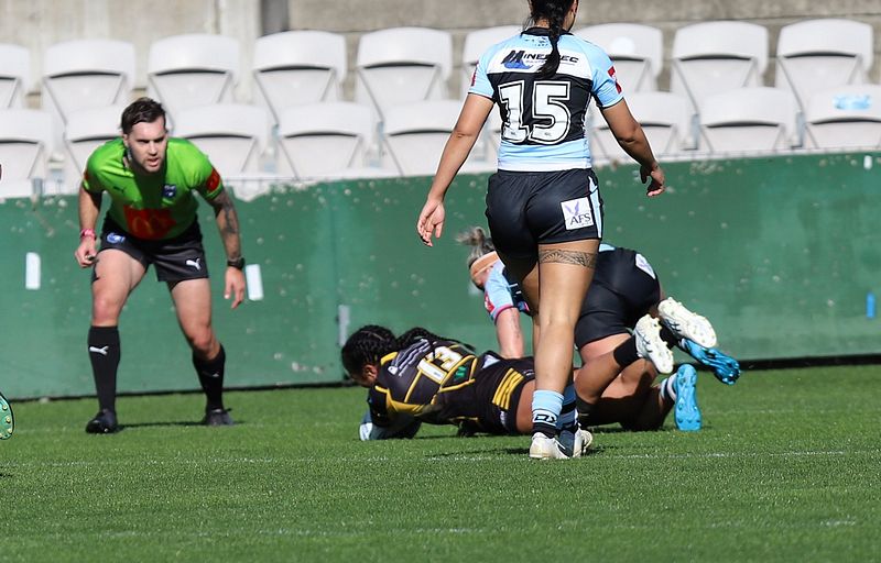 HNWP Semi Final Sharks v Mounties