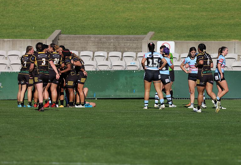 HNWP Semi Final Sharks v Mounties