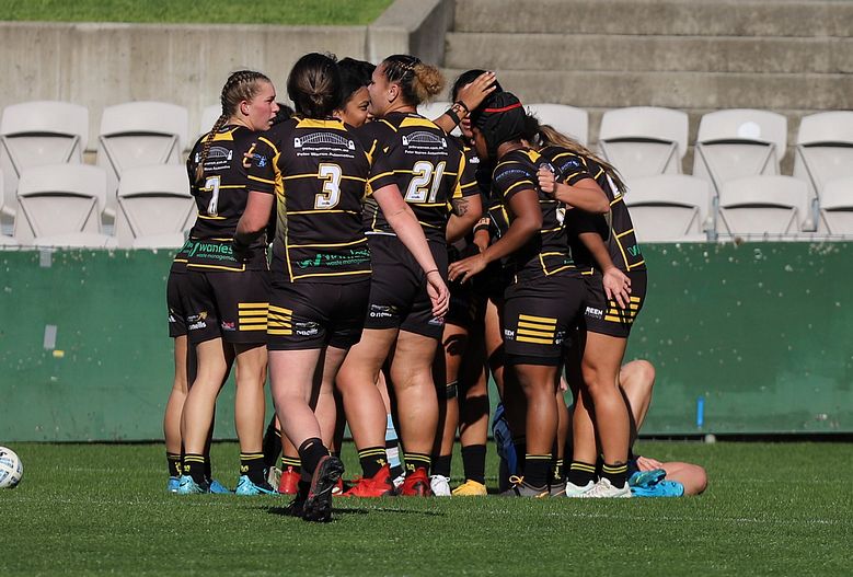 HNWP Semi Final Sharks v Mounties