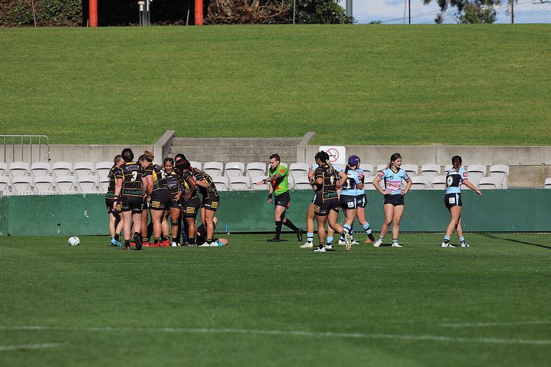 HNWP Semi Final Sharks v Mounties